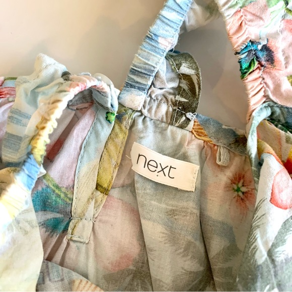 NEXT - Girls Tropical Floral Playsuit - Size 4 - Ruffle Detail - 100% Cotton - Picture 5 of 6